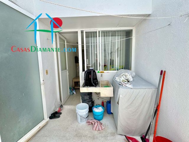 place photo 74