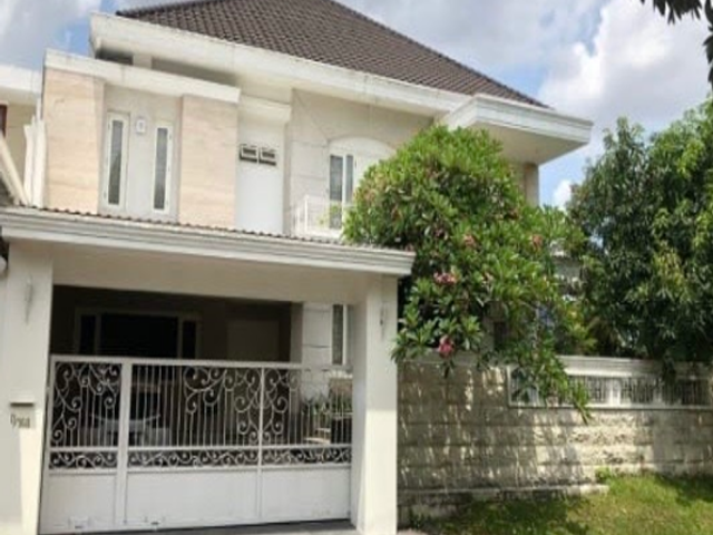 rumah dijual graha family surabaya