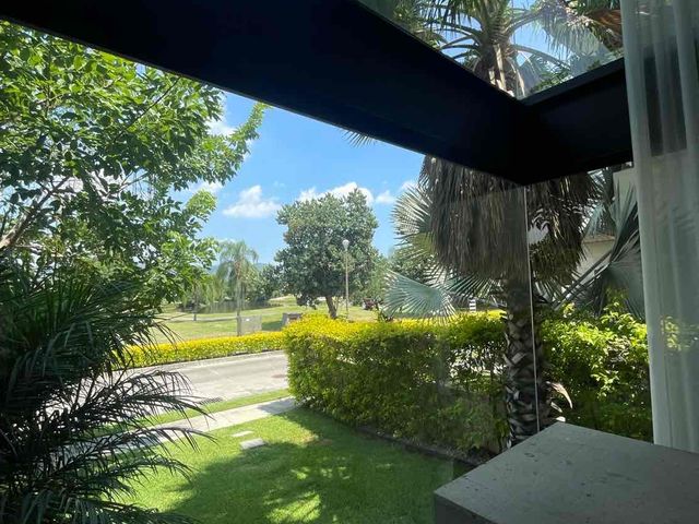 place photo 39