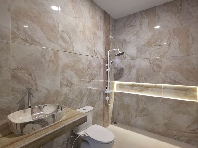 place photo 73