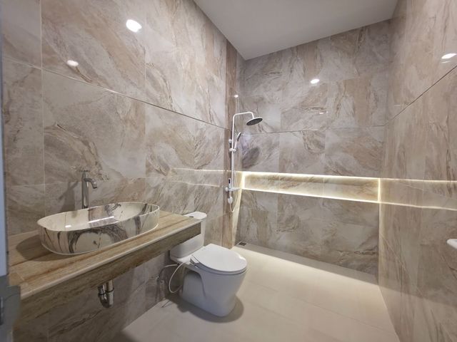 place photo 77