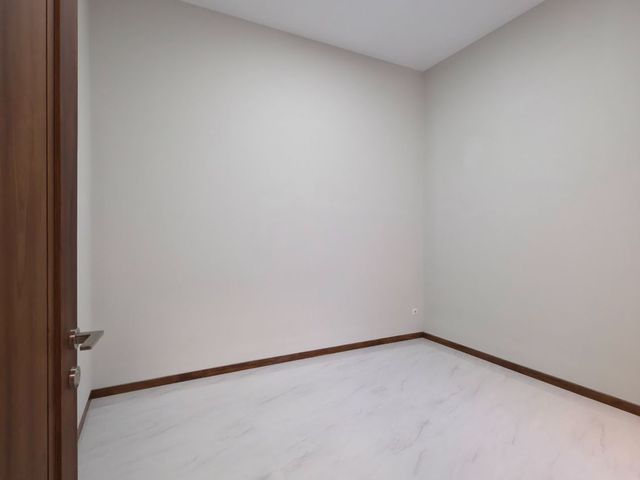 place photo 79
