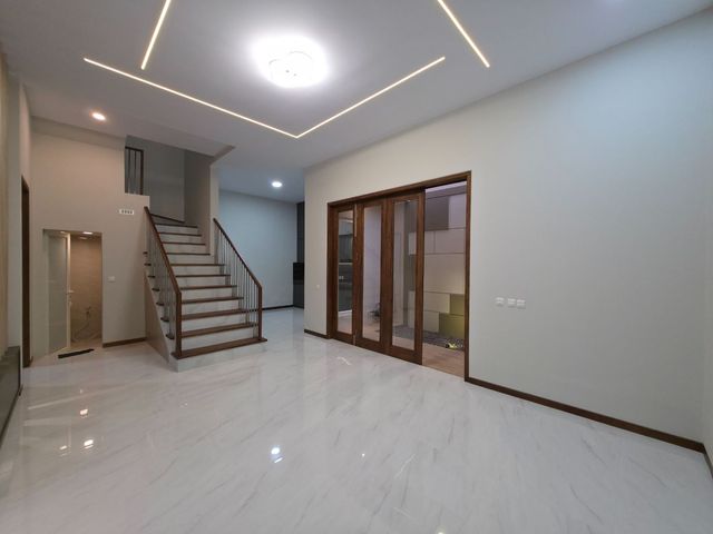 place photo 86
