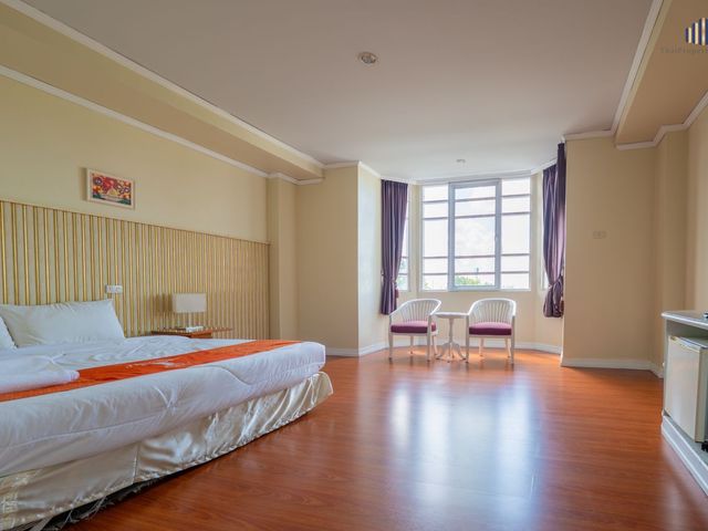place photo 15