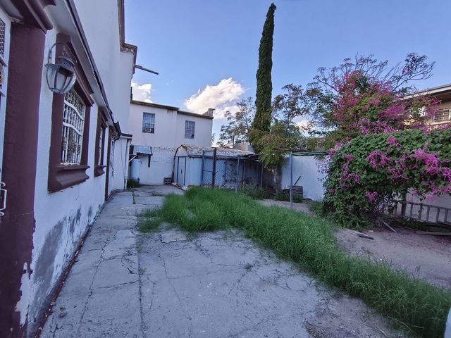 place photo 23