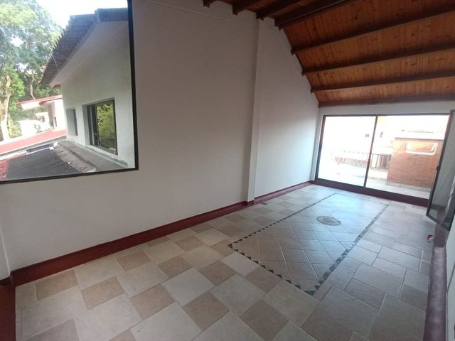 place photo 56