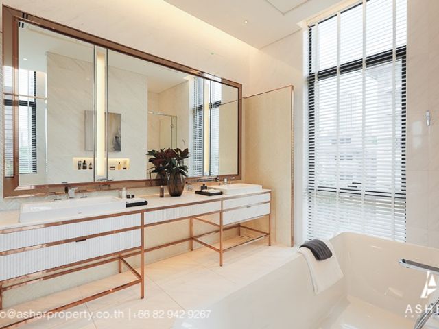 place photo 48