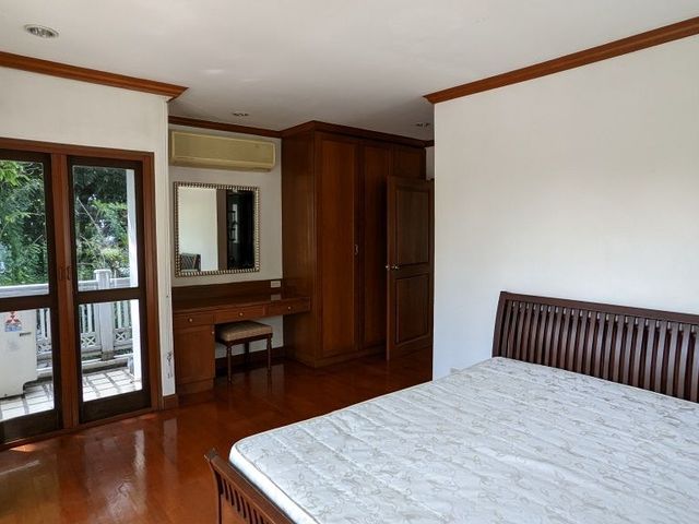 place photo 53