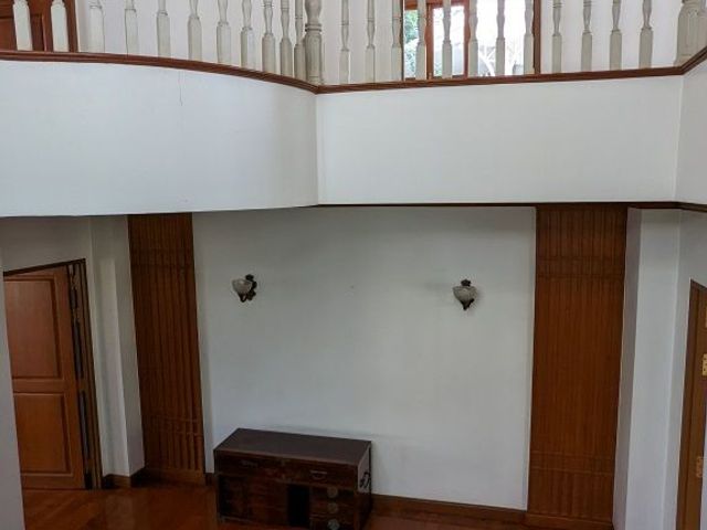 place photo 59