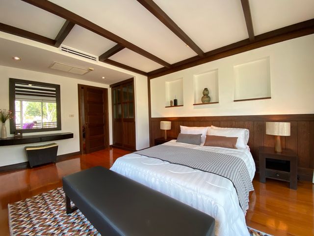 place photo 48