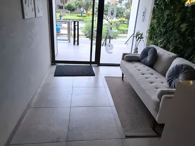 place photo 78