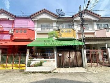หมู่บ้านศุภากร บางกรวย ไทรน้อย ขายด่วน ทาวน์เฮ้าส์ 2 ชั้น เนื้อที่ 23 ตร.ว ต่อเติมเต็ม ทำเลดี ราคาต่อรองได้