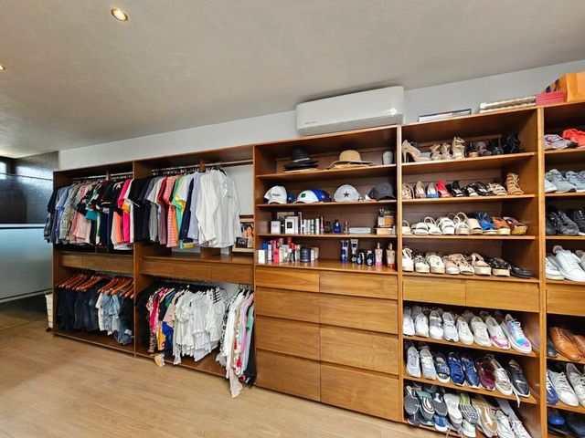 place photo 68
