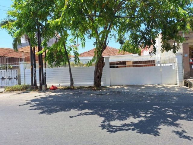Rumah Dharmahusada Utara Surabaya