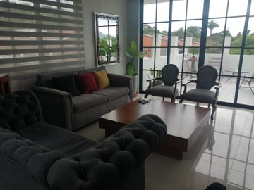 place photo 67