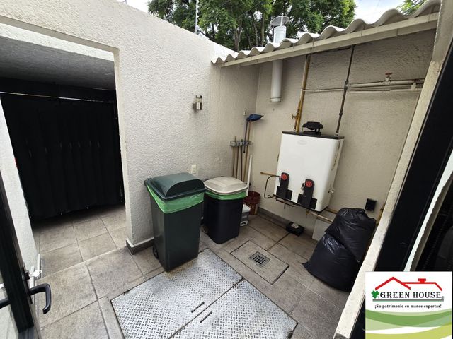 place photo 51
