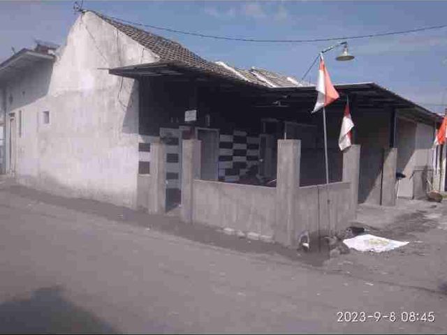 Disewakan rumah area graha permata Jember