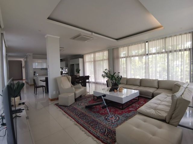 place photo 48