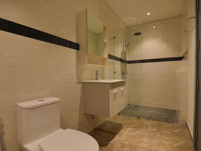place photo 62