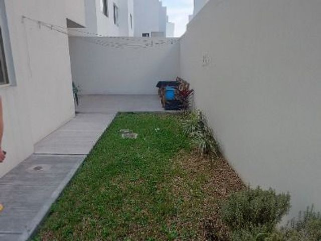 place photo 32