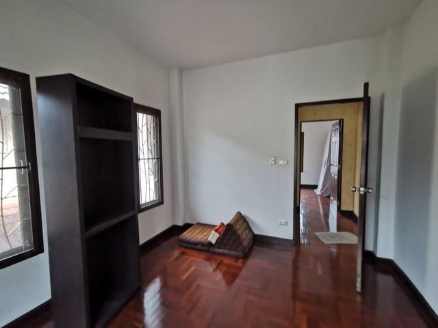 place photo 56