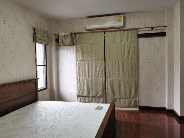 place photo 48