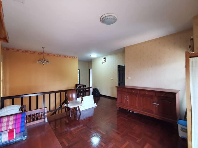 place photo 52