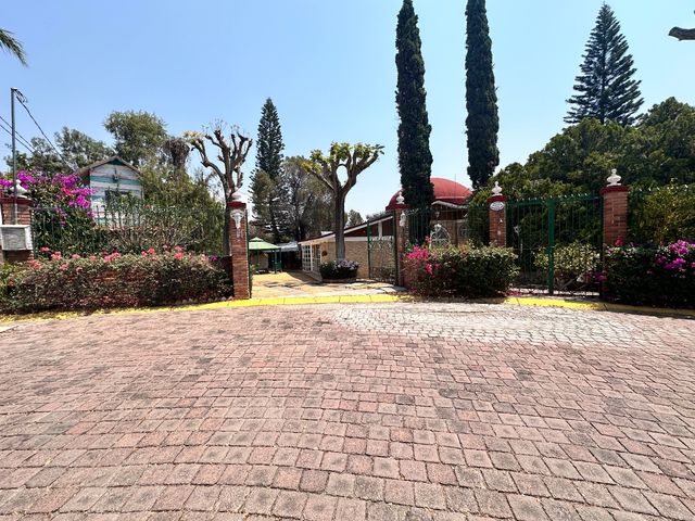 place photo 18