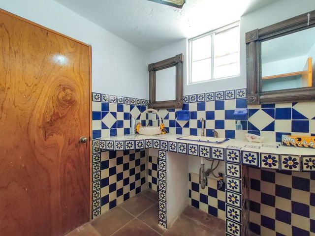 place photo 36