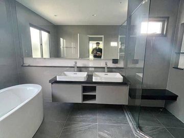 place photo 69