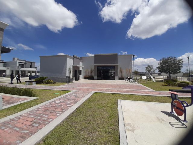 place photo 29