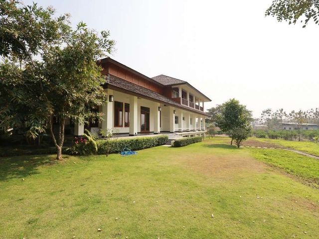 place photo 48