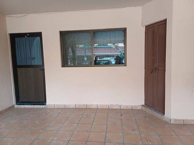 place photo 48