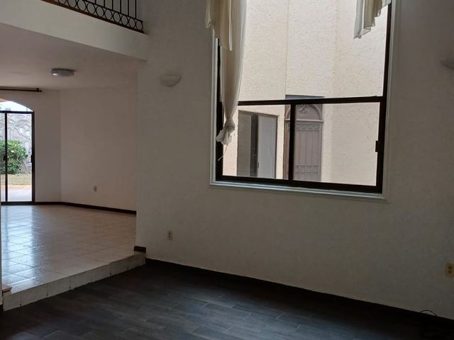place photo 49