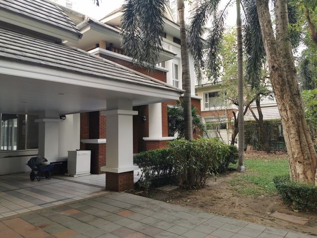 place photo 97
