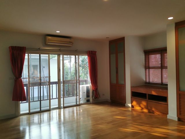 place photo 59
