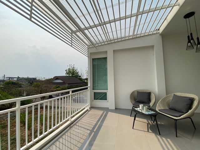 place photo 51