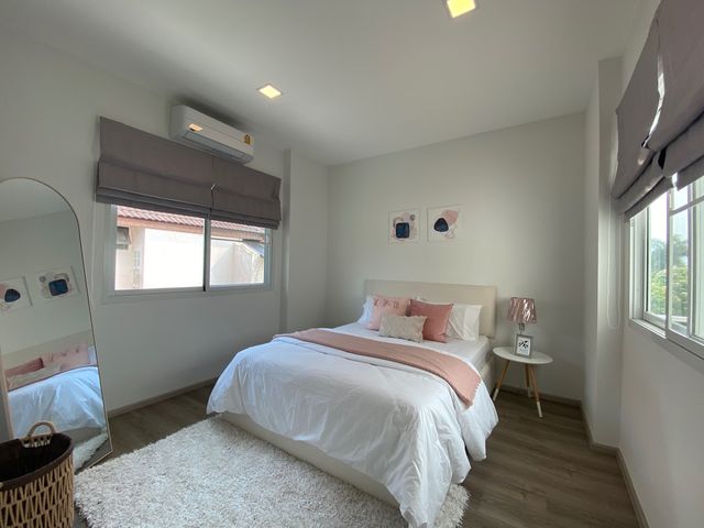 place photo 49