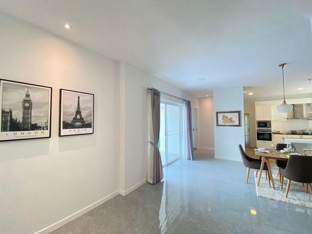 place photo 54