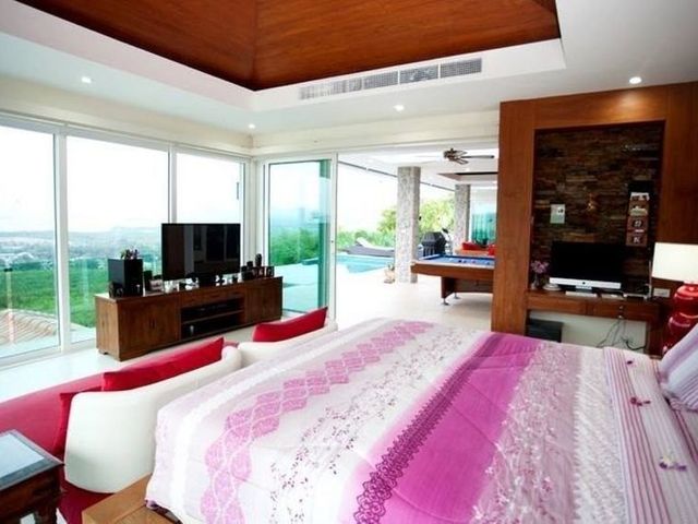 place photo 23