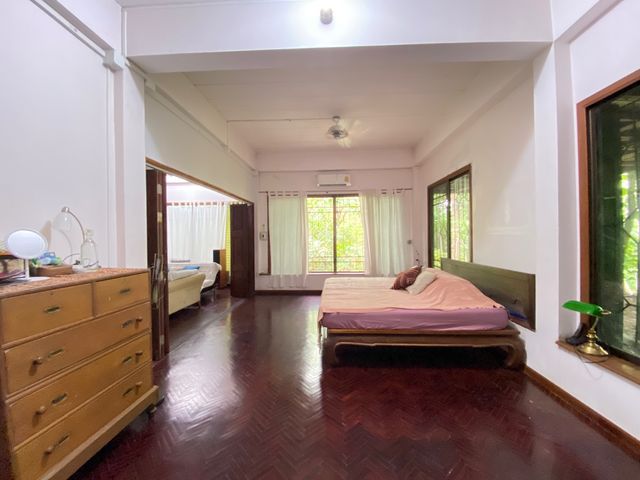 place photo 55