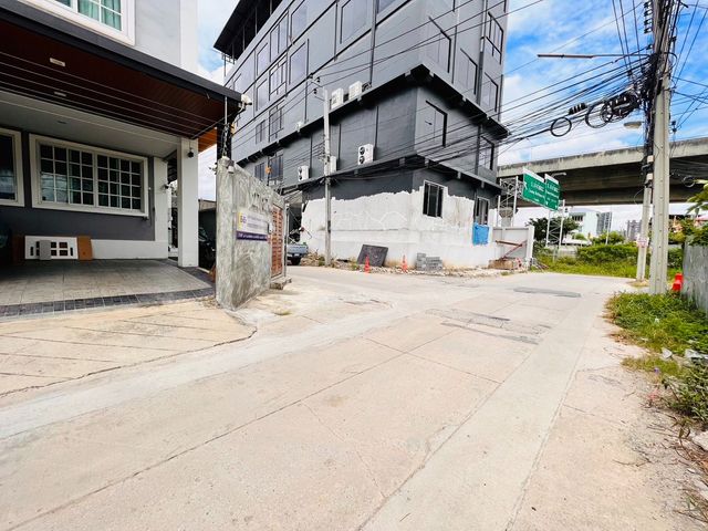 place photo 44