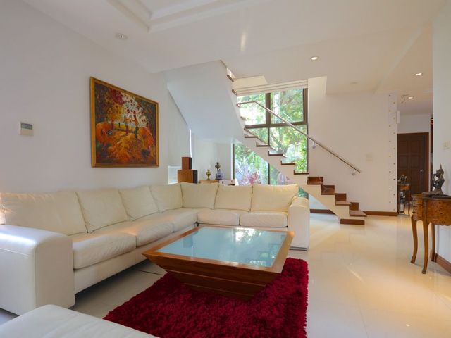 place photo 61