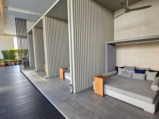 place photo 70