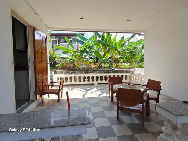 place photo 64