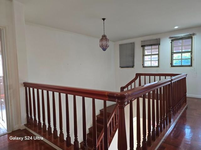 place photo 48
