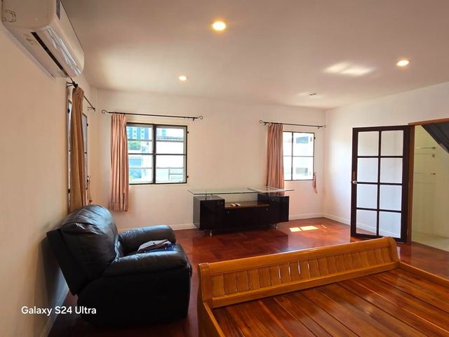 place photo 57