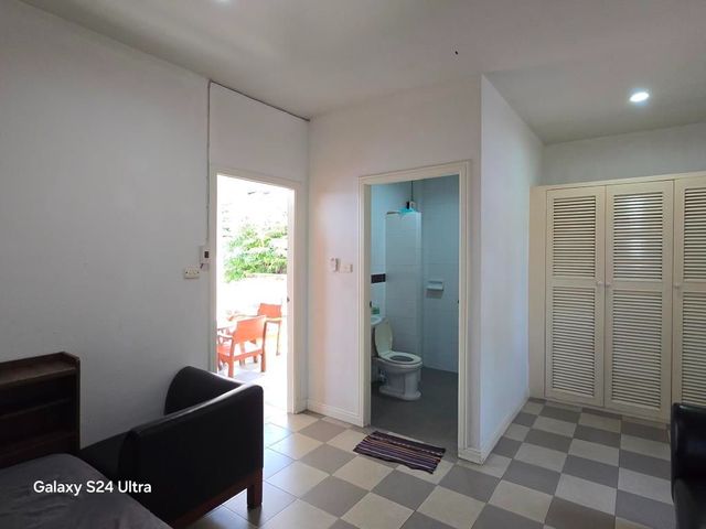 place photo 70