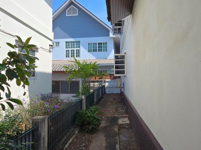 place photo 76