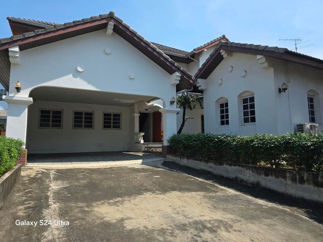 place photo 78